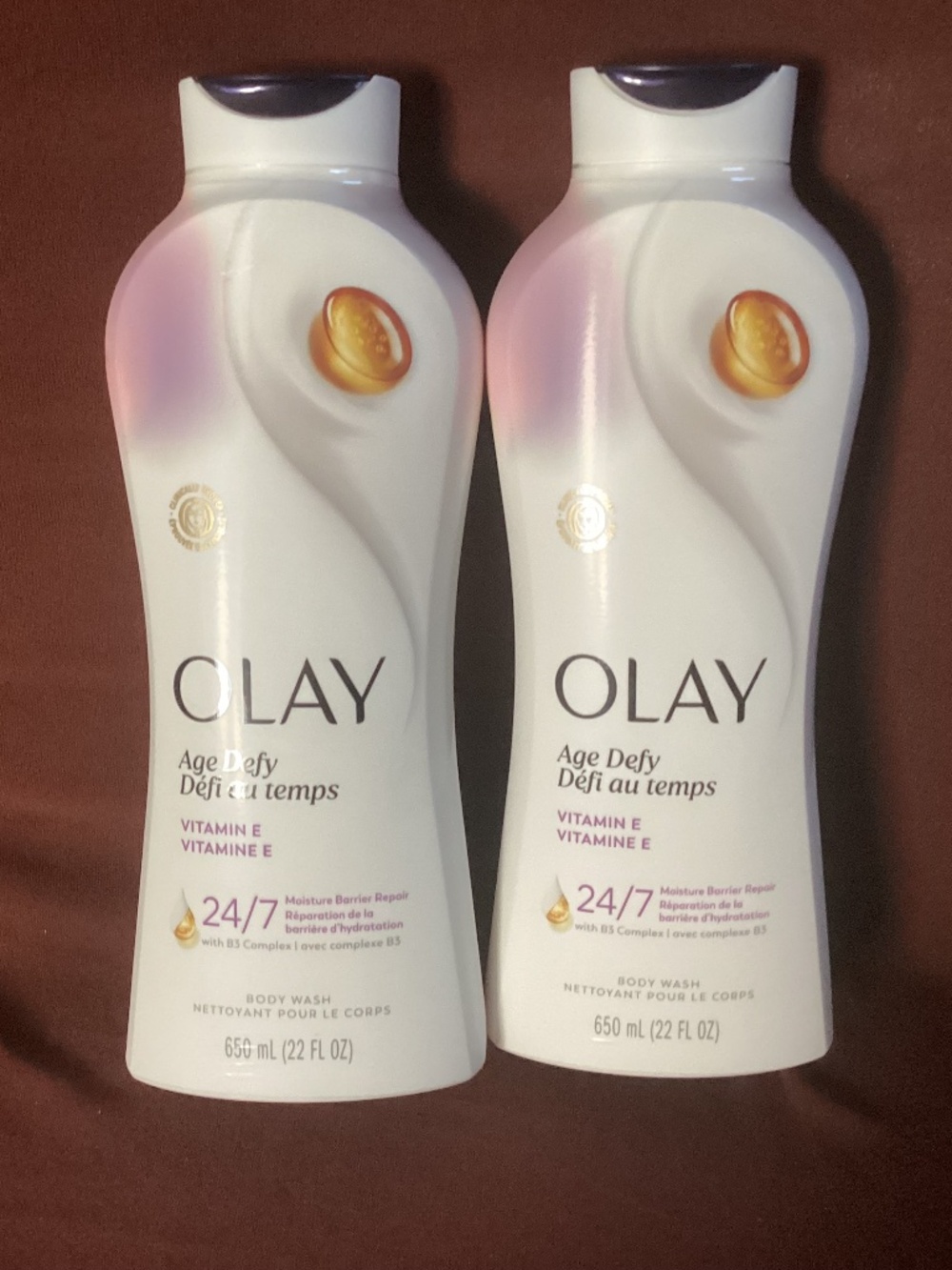 Olay Age Defy Vitamin E Body Wash Bundle 2-pack 24/7 Moisture Barrier